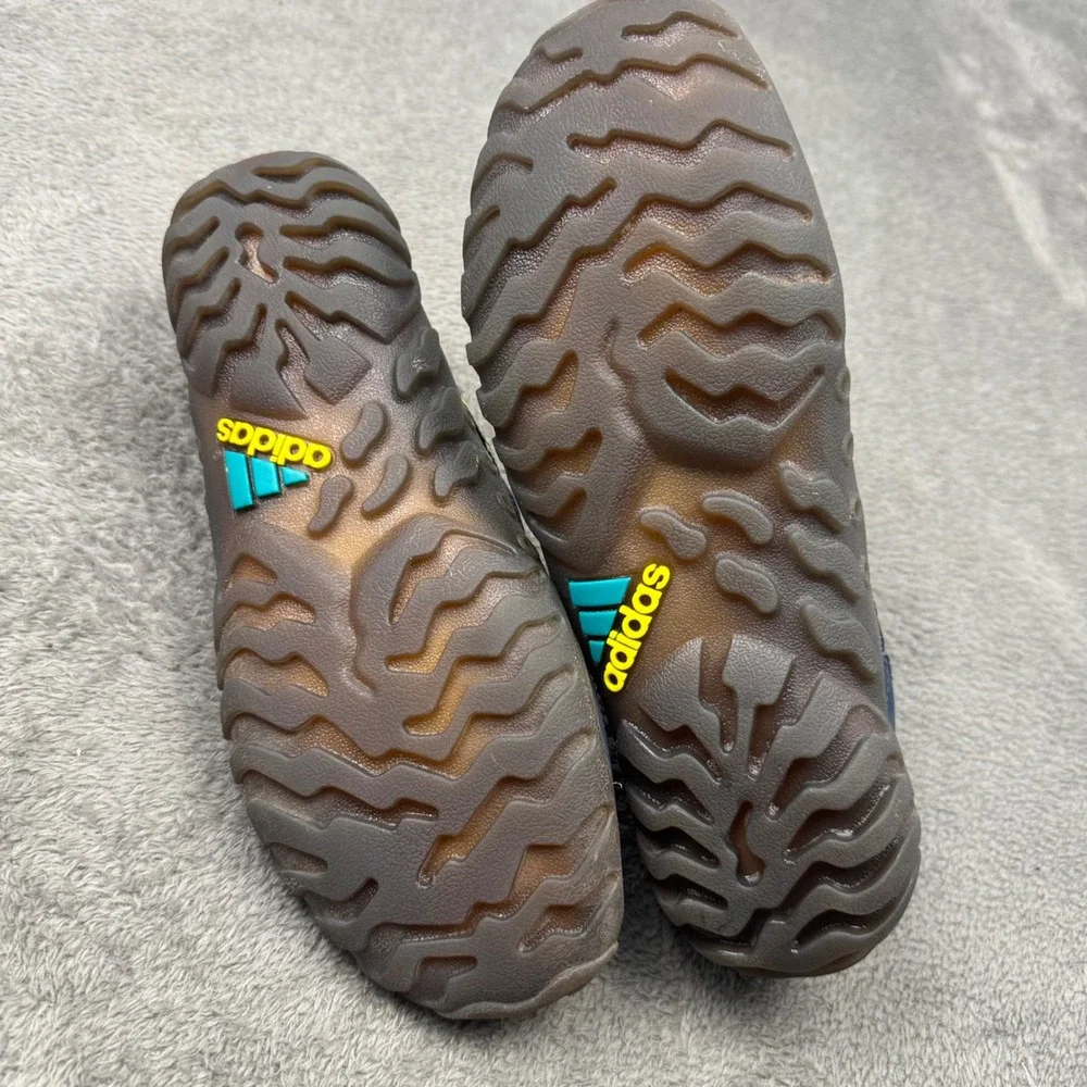 adidas jawpaw water